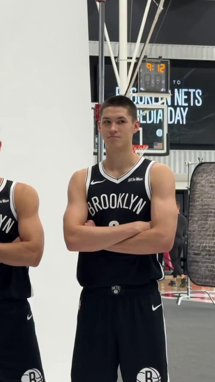 金年会中文官网-包含布鲁克林篮网发布备战花絮，窗口期单刀错失，欧篮联任务艰巨，高层口径保持一致的词条