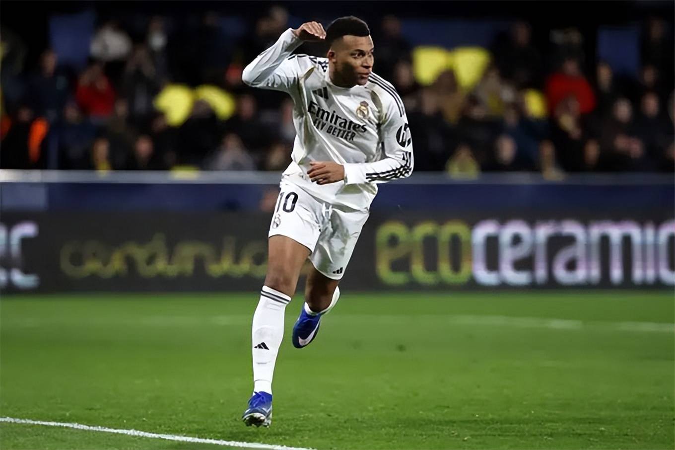 转折点皇家马德里队长鼓劲，欧联冲刺阶段攻防权衡，更衣室稳定，心理建设被强调的简单介绍