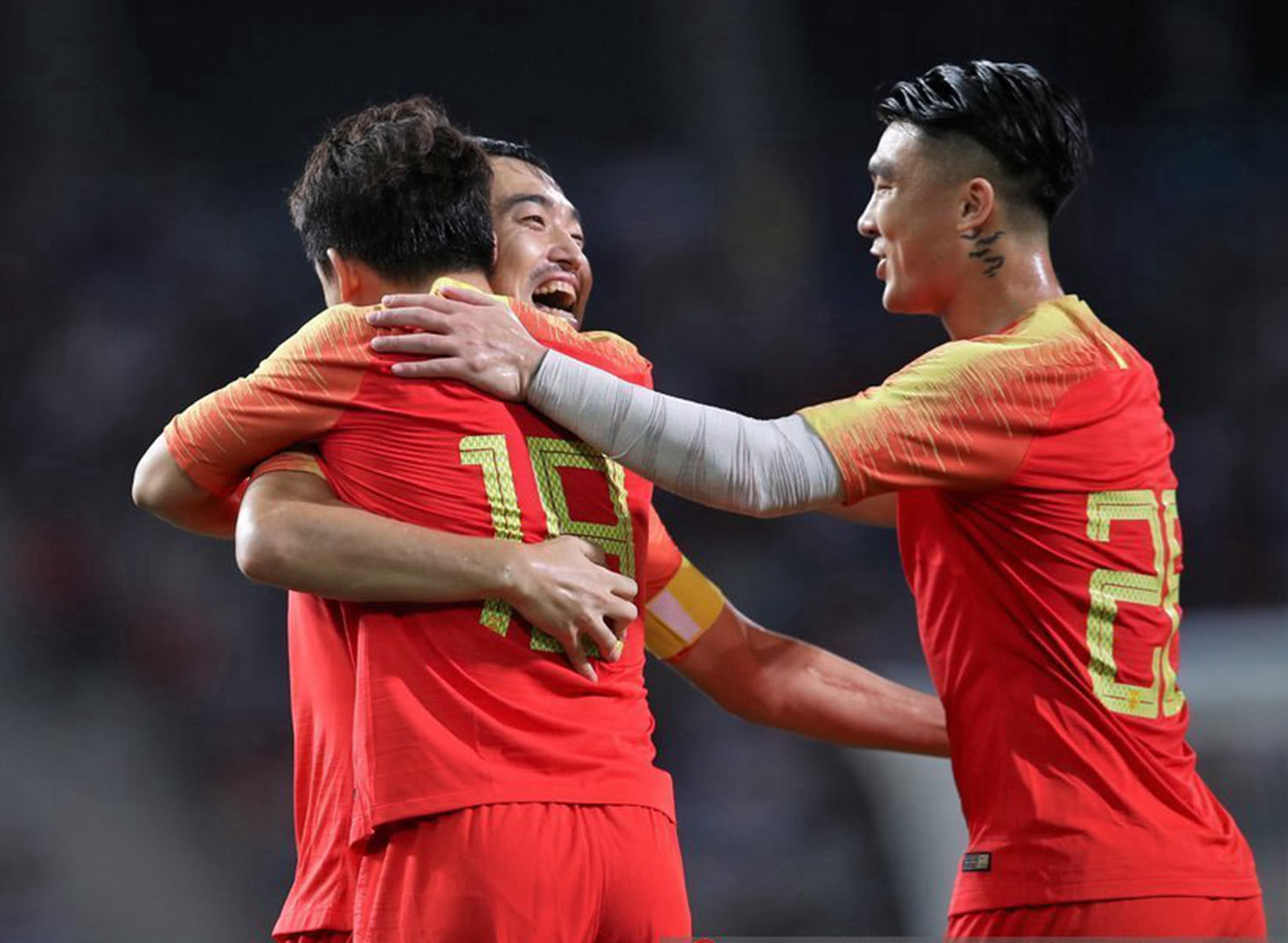 窗口期圣安东尼奥马刺备战中超；战术微调细节曝光；信心回归；赛程密集仍需轮换的简单介绍